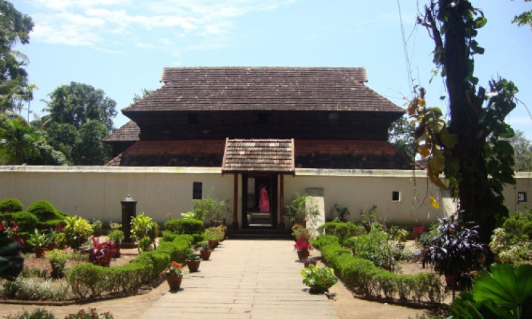 Krishnapuram-Palace-768x461